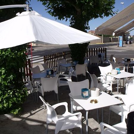 Hostal Salones Victoria Santa Marina del Rey 외부 사진