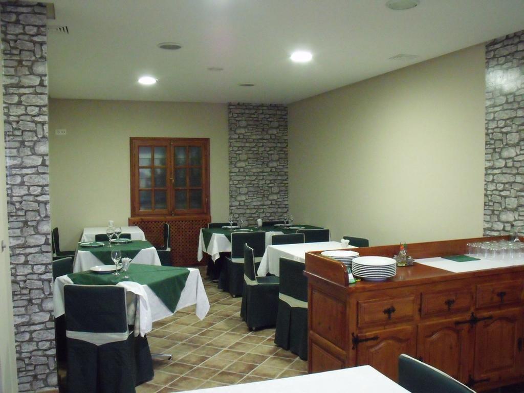 Hostal Salones Victoria Santa Marina del Rey 외부 사진